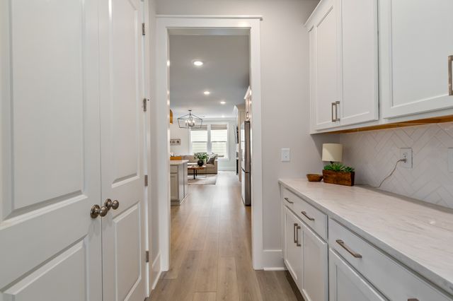 2019 Braidwood Ln, Franklin, TN 37064