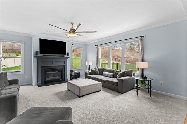 237 Morning Grove Lane, Adams Twp, PA 16059