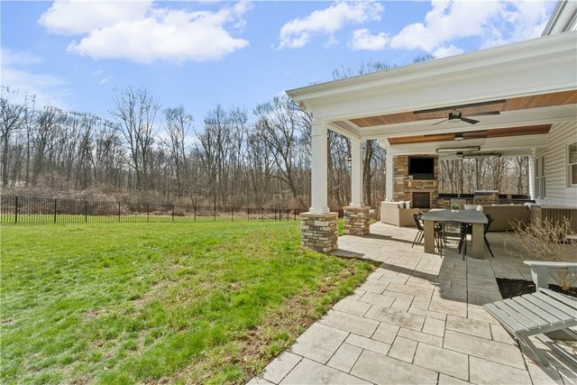 237 Morning Grove Lane, Adams Twp, PA 16059