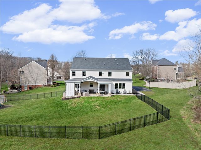 237 Morning Grove Lane, Adams Twp, PA 16059