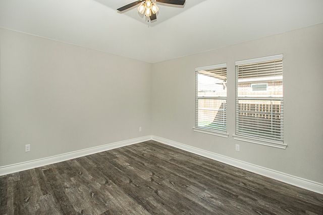 806 Ransom Way, Greenville, TX 75402