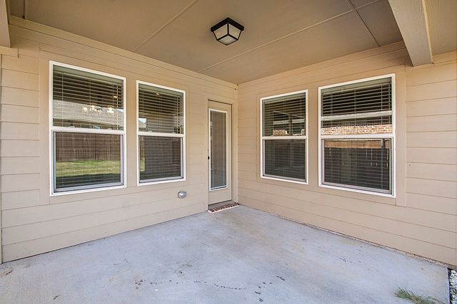806 Ransom Way, Greenville, TX 75402