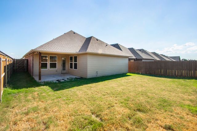 806 Ransom Way, Greenville, TX 75402