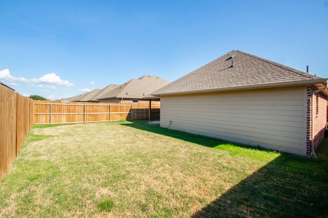 806 Ransom Way, Greenville, TX 75402