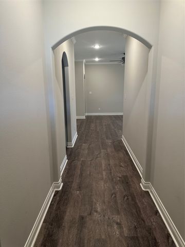 806 Ransom Way, Greenville, TX 75402