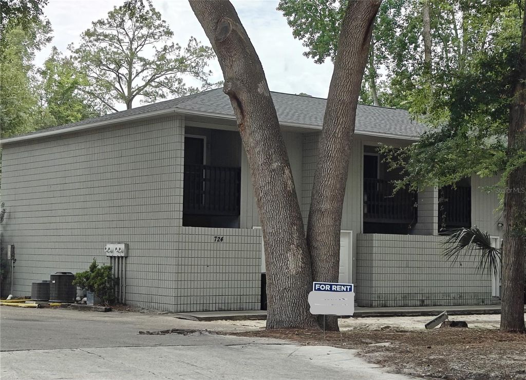 724 SW 68TH TERRACE C-3, Gainesville, FL 32607