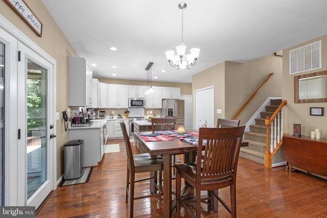 9206 SANDY BEACH LN, King George, VA 22485