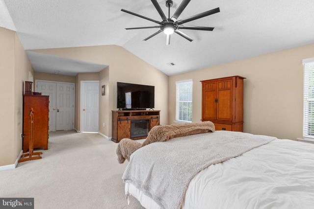 9206 SANDY BEACH LN, King George, VA 22485