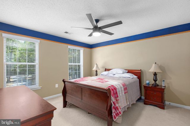 9206 SANDY BEACH LN, King George, VA 22485