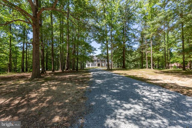 9206 SANDY BEACH LN, King George, VA 22485
