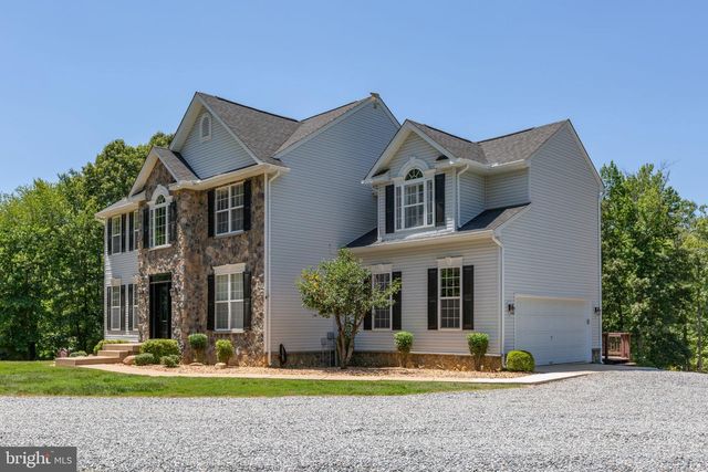 9206 SANDY BEACH LN, King George, VA 22485