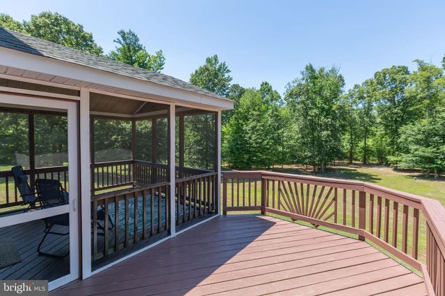 9206 SANDY BEACH LN, King George, VA 22485