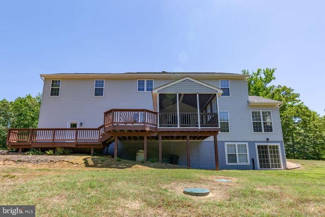9206 SANDY BEACH LN, King George, VA 22485
