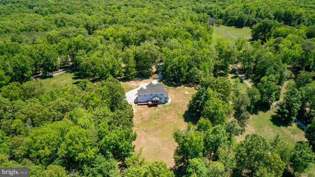 9206 SANDY BEACH LN, King George, VA 22485