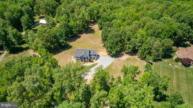 9206 SANDY BEACH LN, King George, VA 22485