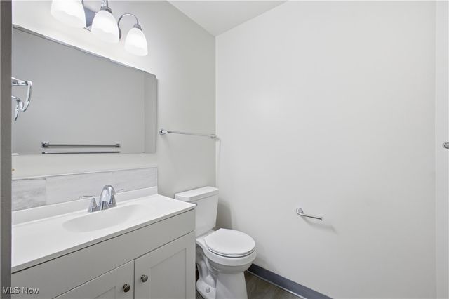 127 Blackburn Street, Campbell, OH 44405