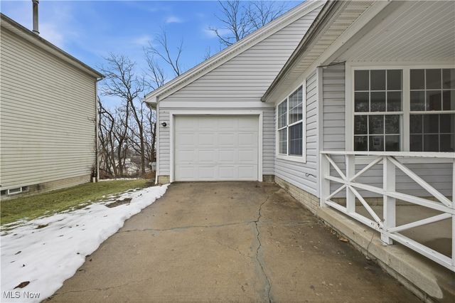 127 Blackburn Street, Campbell, OH 44405