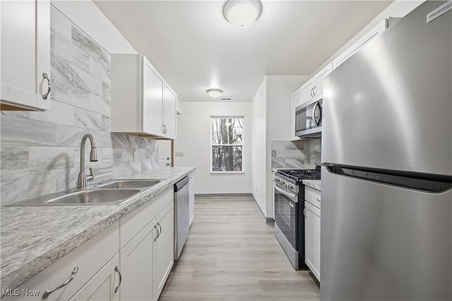 127 Blackburn Street, Campbell, OH 44405