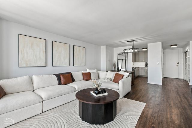 1660 N Lasalle Drive 3608, Chicago, IL 60614