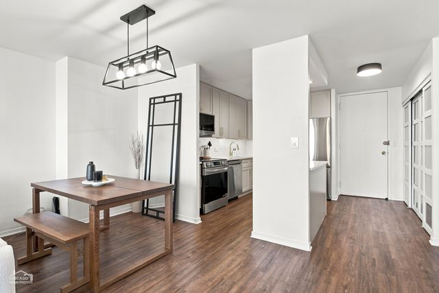 1660 N Lasalle Drive 3608, Chicago, IL 60614
