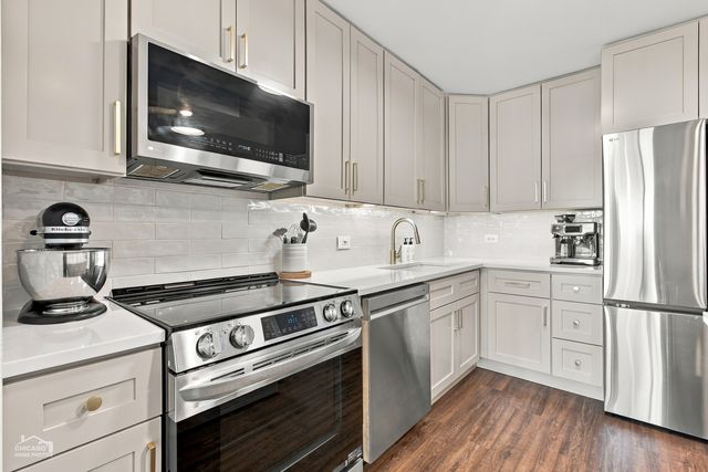 1660 N Lasalle Drive 3608, Chicago, IL 60614