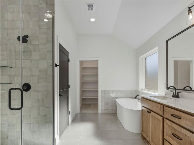16205 Dakota Drive, Oklahoma City, OK 73170