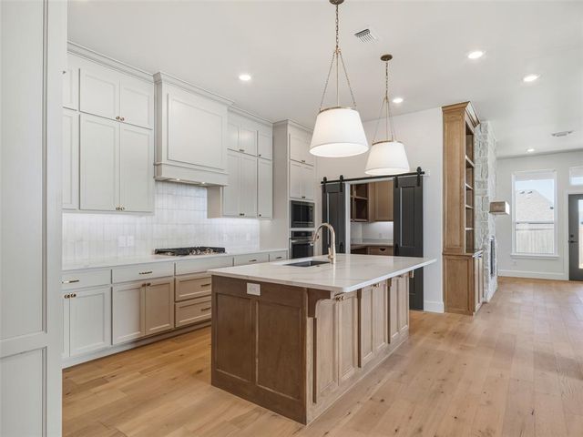 16205 Dakota Drive, Oklahoma City, OK 73170