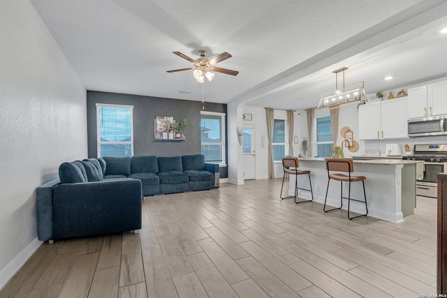 9533 Bicknell Sedge, San Antonio, TX 78254