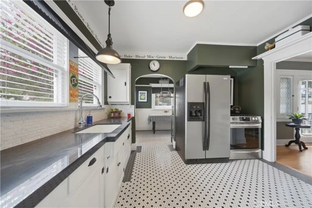 292 N Waverly, Orange, CA 92866