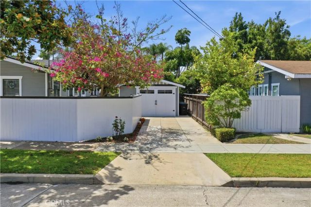 292 N Waverly, Orange, CA 92866