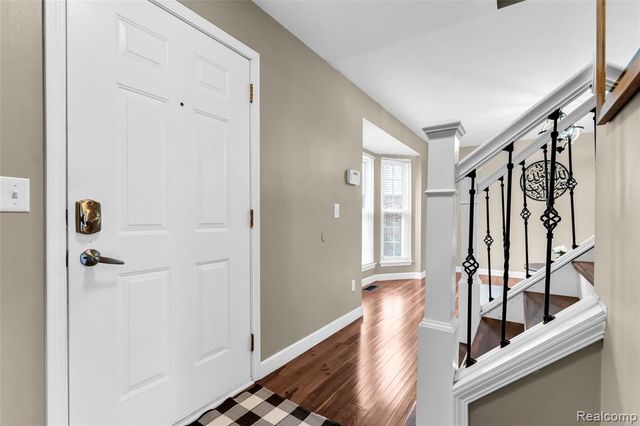 648 Lansdowne Drive, Westland, MI 48185