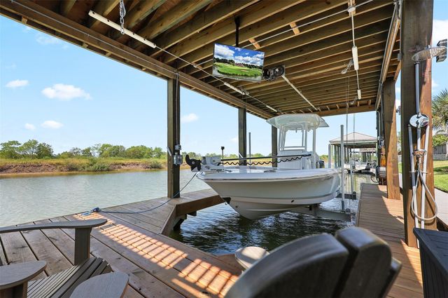 5418 Brigantine Cay Court, Texas City, TX 77590