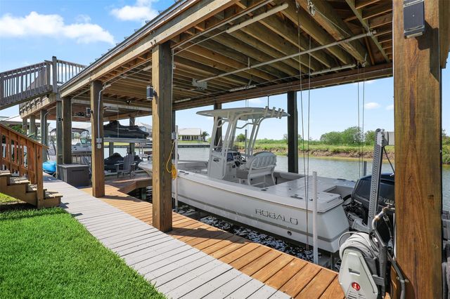 5418 Brigantine Cay Court, Texas City, TX 77590