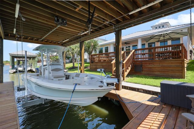 5418 Brigantine Cay Court, Texas City, TX 77590