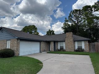 11834 Guadalupe River Drive, Houston, TX 77067
