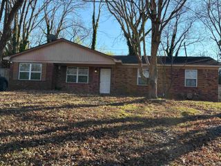 725 Saint Regis Drive, West Helena, AR 72390