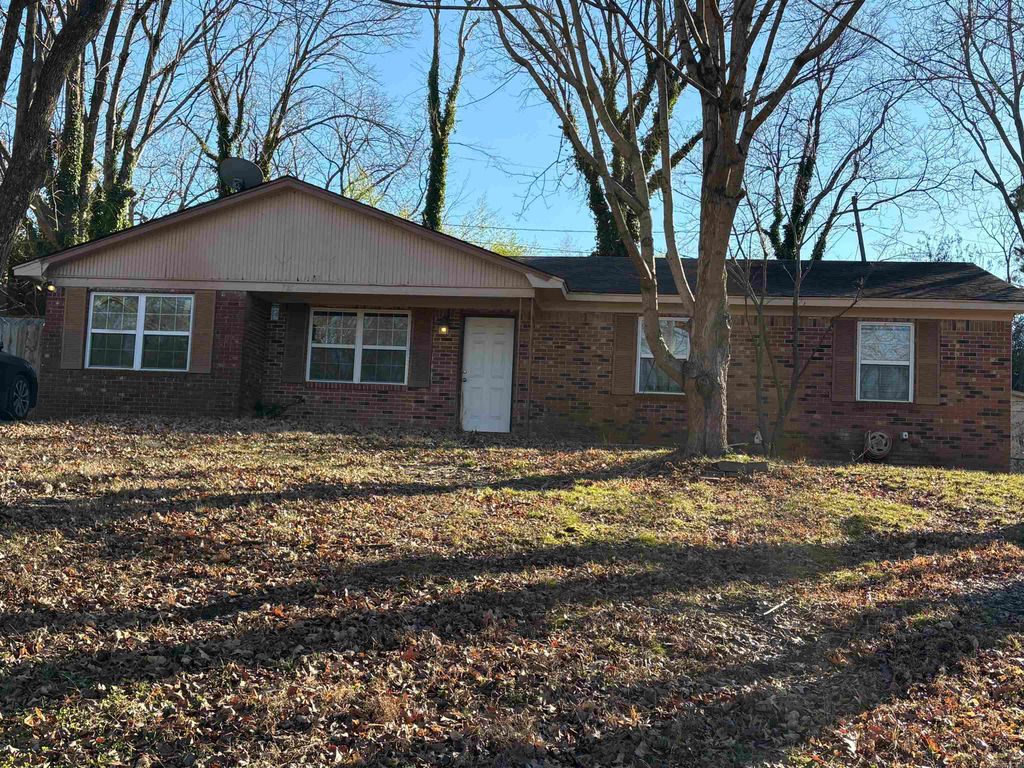 725 Saint Regis Drive, West Helena, AR 72390
