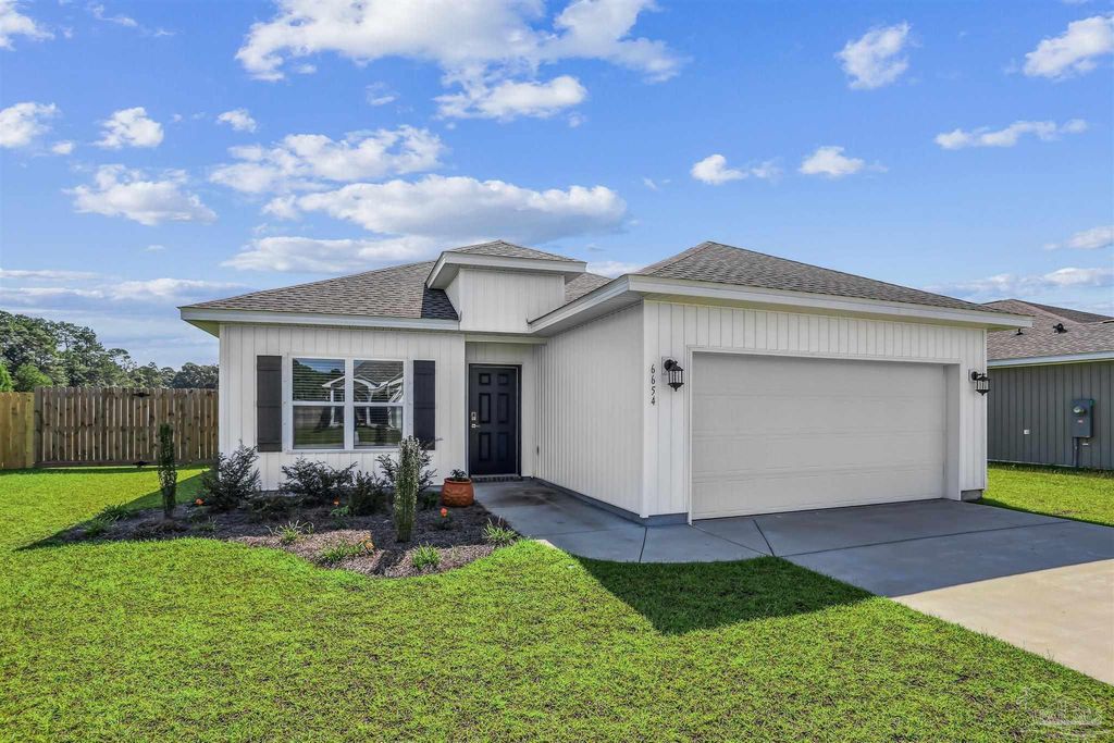 6654 Sun Tree Cir, Pensacola, FL 32526