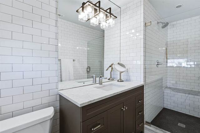 6409 Dakar Road W, Fort Worth, TX 76116