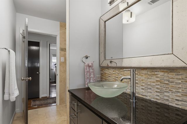 6409 Dakar Road W, Fort Worth, TX 76116