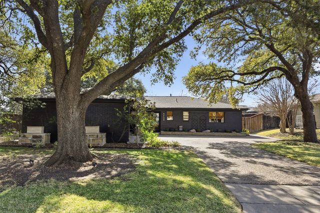 6409 Dakar Road W, Fort Worth, TX 76116