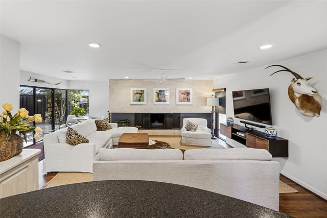 6409 Dakar Road W, Fort Worth, TX 76116