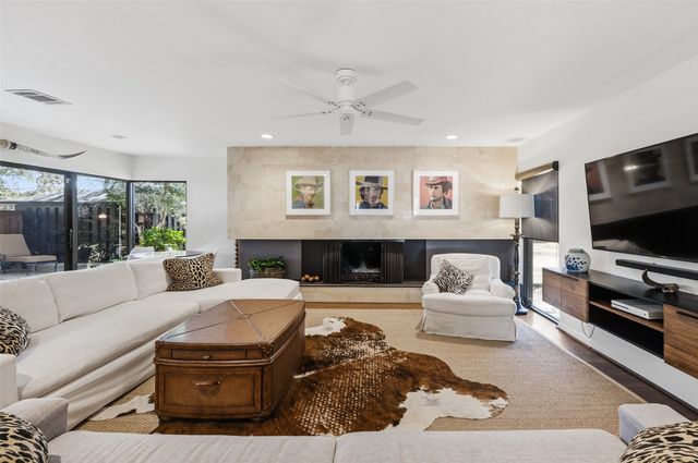 6409 Dakar Road W, Fort Worth, TX 76116