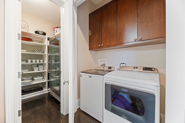 1755 Sunnyside Avenue, Highland Park, IL 60035