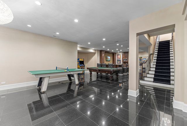 1755 Sunnyside Avenue, Highland Park, IL 60035