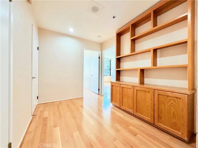 600 W 9th 1508, Los Angeles, CA 90015