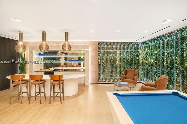 1000 Brickell Plz 4504, Miami, FL 33131