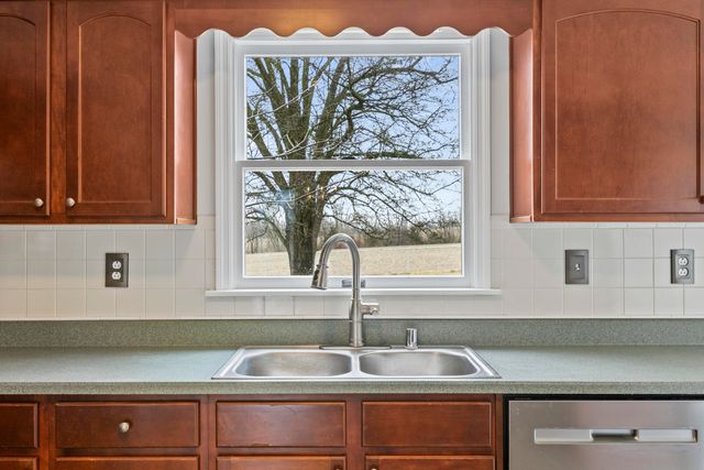 209 Oregon Road, Salvisa, KY 40372