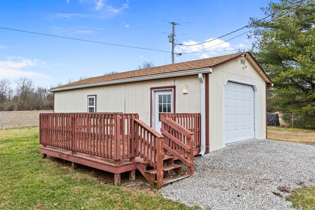 209 Oregon Road, Salvisa, KY 40372