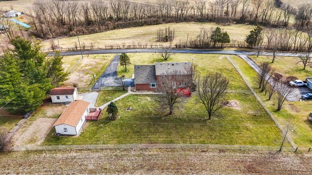 209 Oregon Road, Salvisa, KY 40372